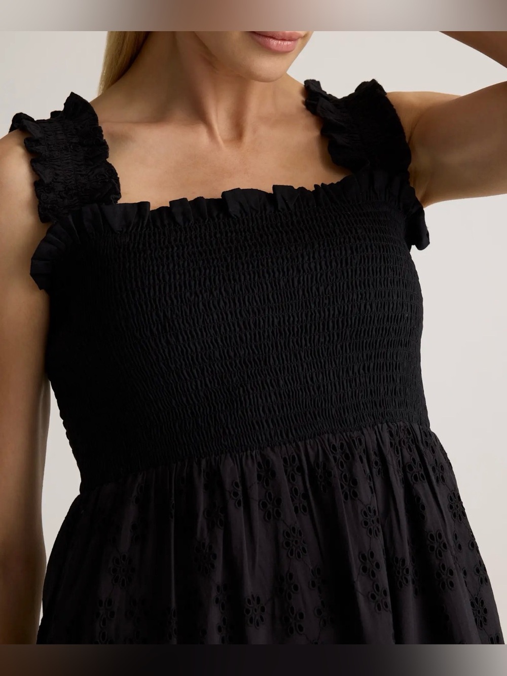 NWT Quince 100% Organic Cotton Eyelet Smocked Midi Dress - Picture 5 of 15